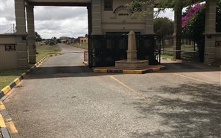 2 Bedroom House in Westonaria