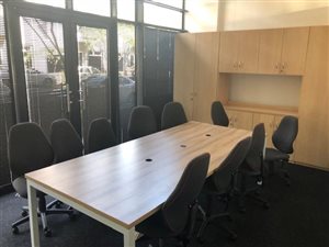 150 m² Commercial space in New Town Centre