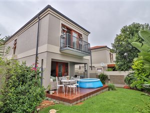 2 Bed Cluster in Sunninghill