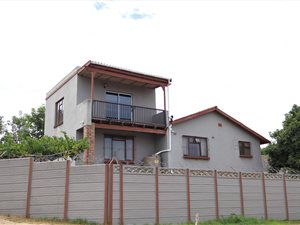 3 Bed House in Cloetesville