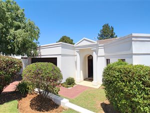 3 Bed Townhouse in Halfway Gardens