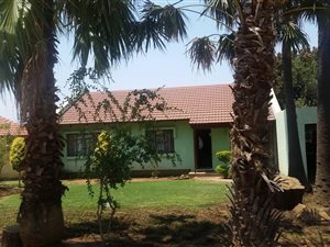 3 Bedroom House in Elandspoort