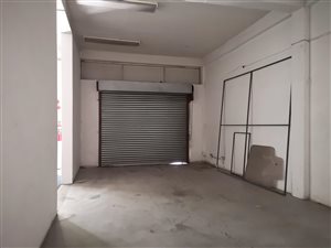 134 m² Industrial space in Robertville