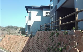 2 Bedroom Apartment in Simbithi Estate