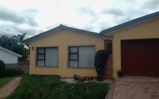3 Bedroom House in Strelitzia Park