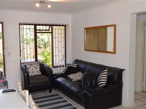 2 Bed Apartment in Seaside Longships