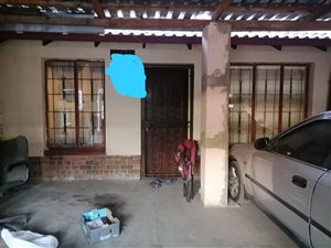 4 Bed House in Rabie Ridge
