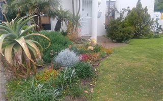 3 Bedroom House in Sunningdale