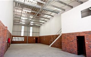 223 m² Industrial space in Waterfall