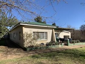 4 Bed House in Rosetta