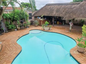 5 Bedroom House in Arboretum