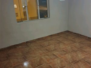 2 Bed Apartment in Roodepoort Central