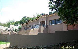 4 Bedroom House in Glenvista