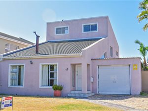 4 Bed House in Milnerton Ridge
