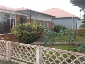 3 Bed House in Springs Central