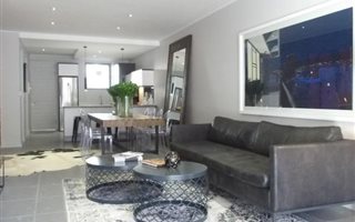 2 Bedroom Apartment in Illovo