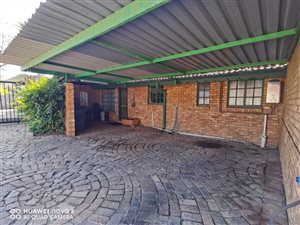 13 Bed Townhouse in Dunnottar