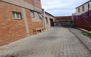 1043 m² Office Space in Kimberley