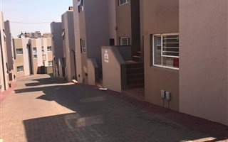 3 Bedroom Townhouse in Winchester Hills