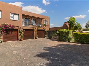 4 Bed House in Windsor Glen