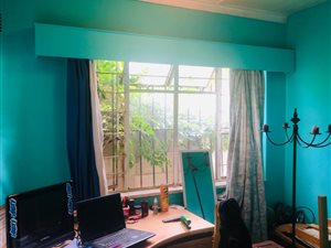 4 Bed House in Selection Park