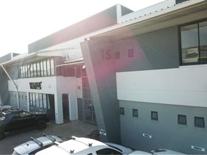 1600 m² Commercial space in Mt Edgecombe