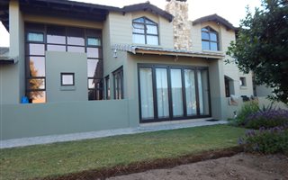 2 Bedroom Townhouse in Hartenbos Landgoed