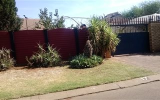 3 Bedroom House in Carletonville