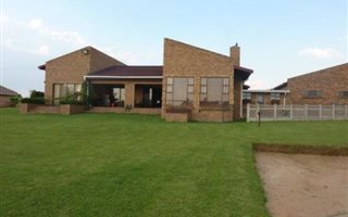 1.3 ha Farm in Witbank