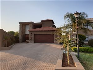 3 Bed House in La Como Lifestyle Estate
