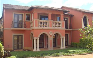 4 Bedroom Duplex in Plantations