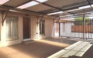 3 Bedroom House in Lenasia