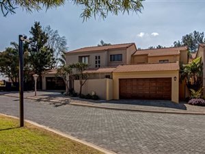 3 Bed Cluster in Broadacres