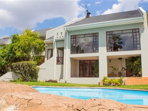 5 Bed House in Rayton