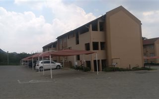 3 Bedroom Townhouse in Alan Manor