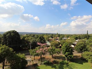 2.5 Bed Apartment in Queenswood