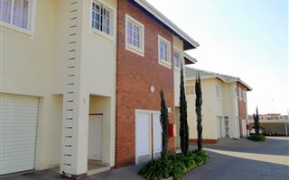 3 Bedroom Townhouse in Eveleigh