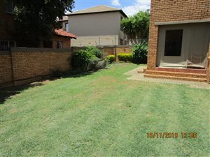 3 Bed Townhouse in Kyalami Hills