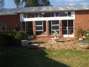 16.4 ha Farm in Lydenburg