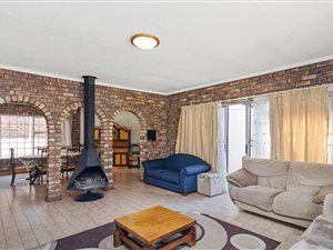 4 Bed House in Dalpark