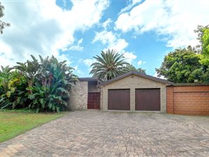 4 Bed House in Valmary Park