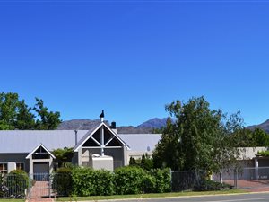 6 Bed House in Ceres