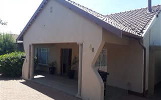 3 Bedroom House in Sunnyridge