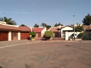 3 Bed Simplex in Bedfordview