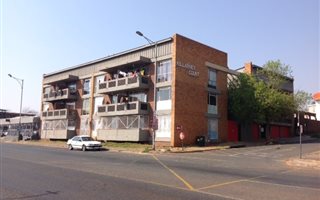 2 Bedroom Flat in Krugersdorp Central