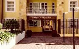 2 Bedroom Apartment in New Town Centre (Gateway)