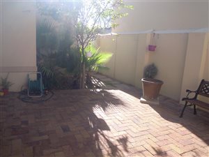 3 Bed Townhouse in Durbanville