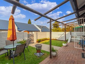 2 Bed Townhouse in Kelvin