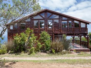 2 Bed House in Ballots Bay