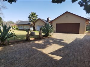 3 Bed House in Risiville